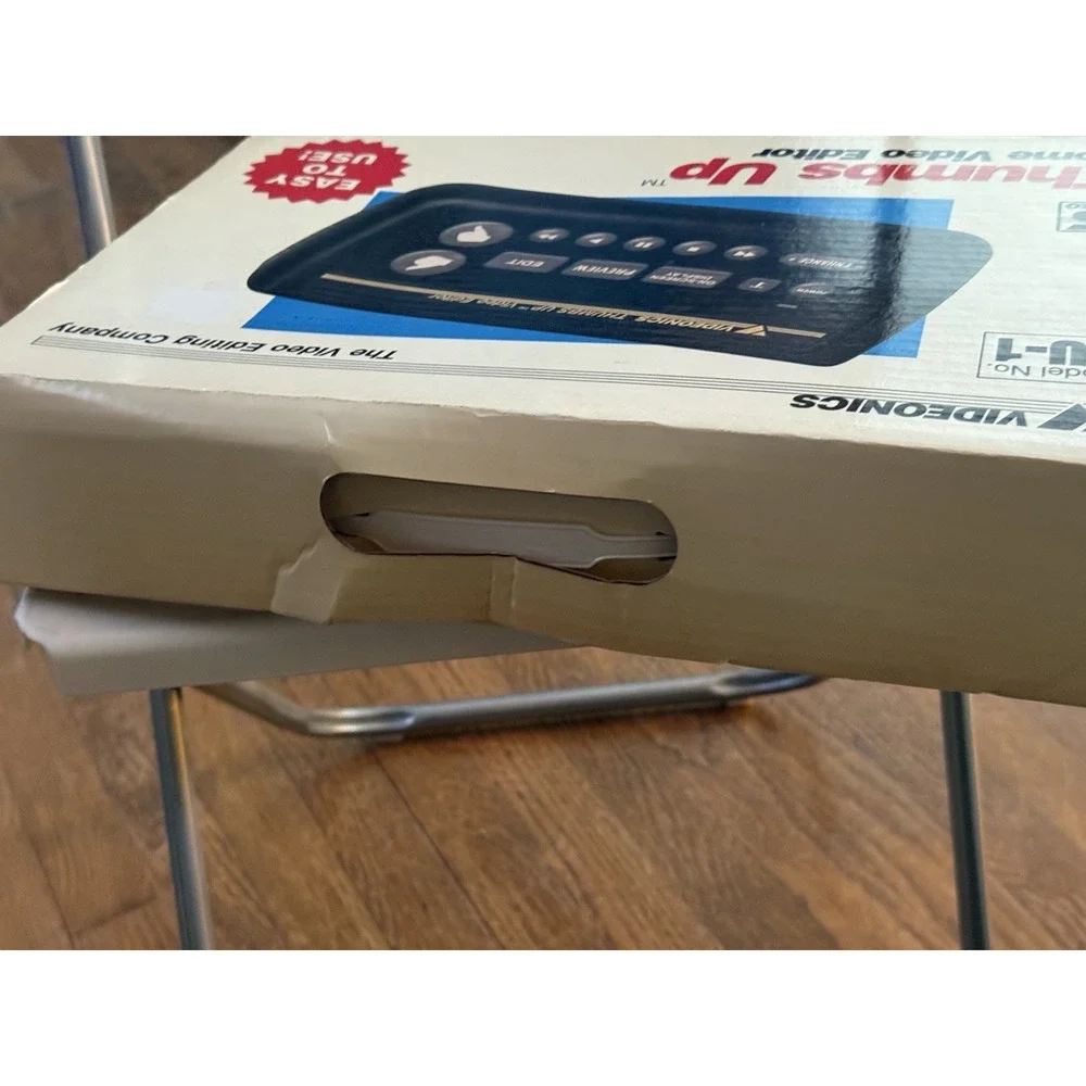 Videonics Thumbs Up TU-1 Home Video Editor Complete  With Box